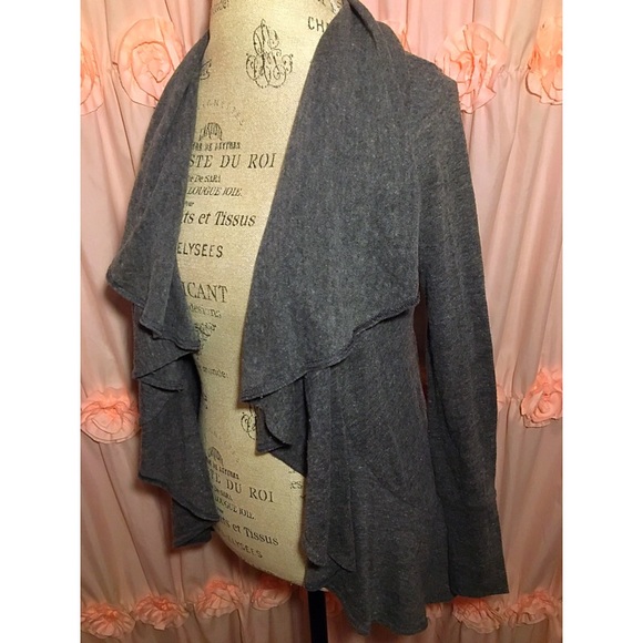 Womens Gray Ruffled Cardigan - Picture 3 of 7